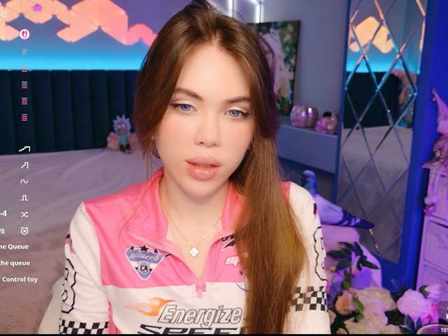 MimiFors live cam on BongaCams