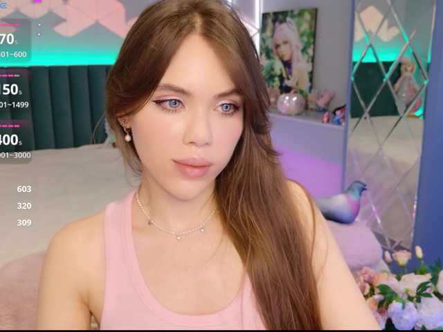 MimiFors live cam on BongaCams