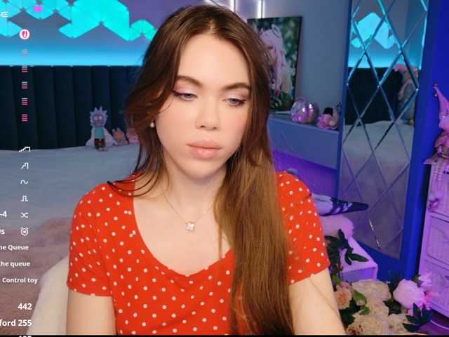 MimiFors live cam preview