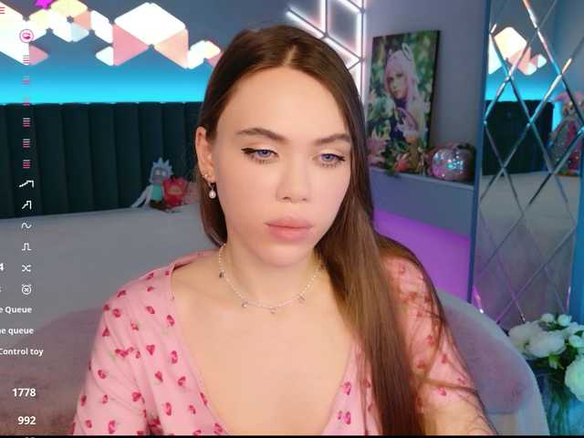 MimiForce live cam on BongaCams
