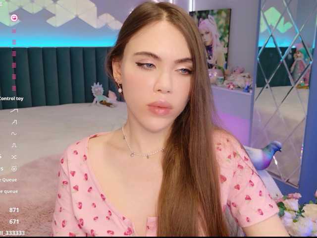 MimiFors live cam on BongaCams