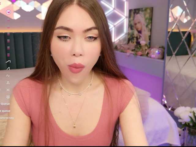 MimiForce's BongaCams show and profile