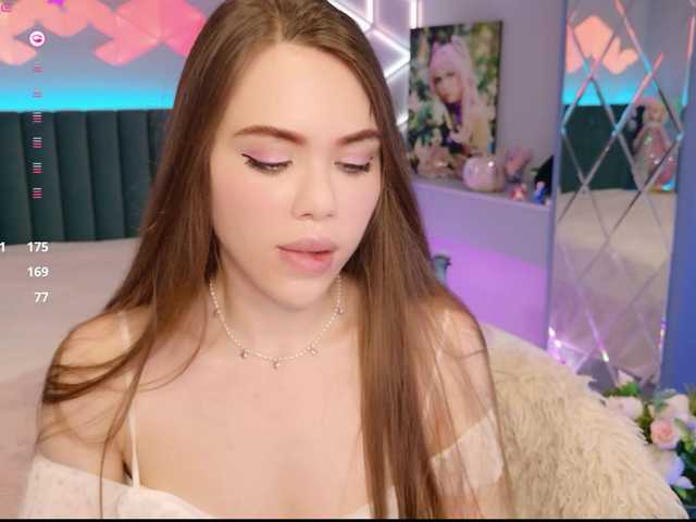 MimiFors live cam on BongaCams