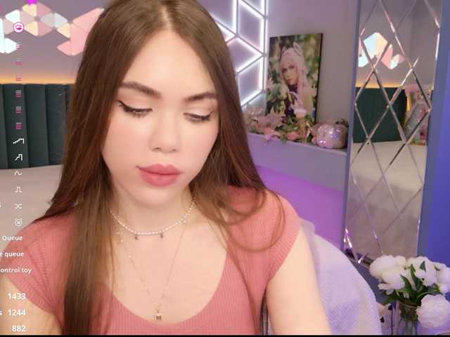 MimiForce's BongaCams show and profile