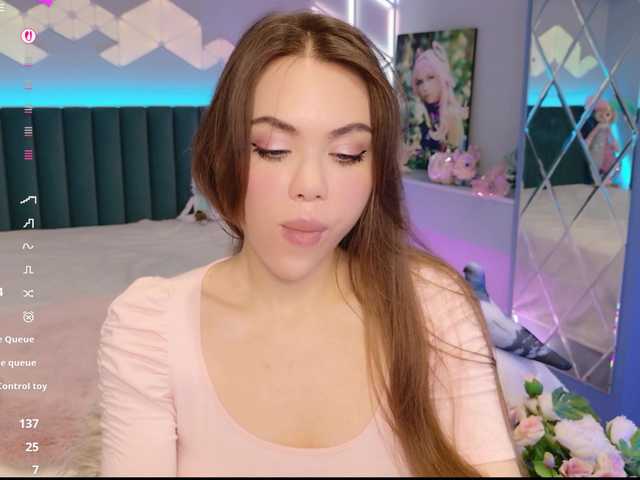 MimiFors live cam on BongaCams