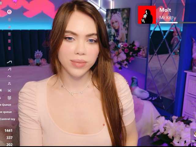MimiFors live cam on BongaCams