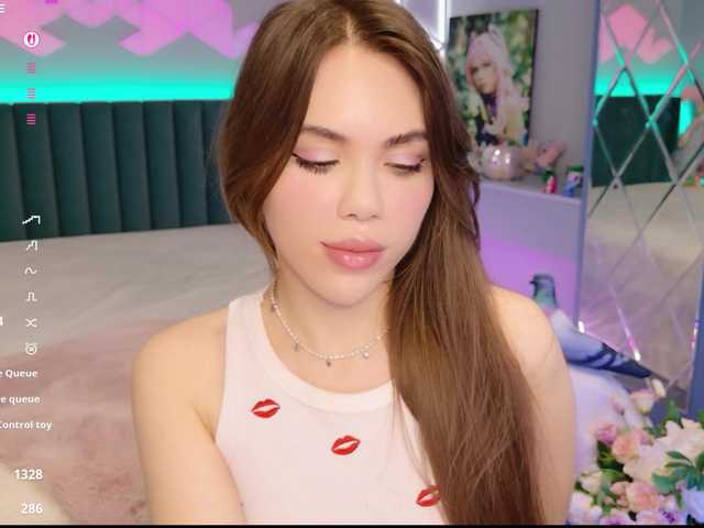 MimiFors live cam on BongaCams