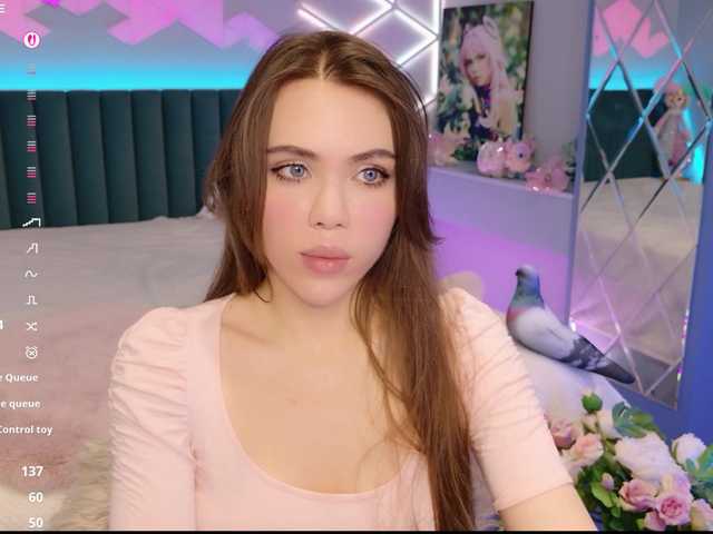 MimiFors live cam on BongaCams