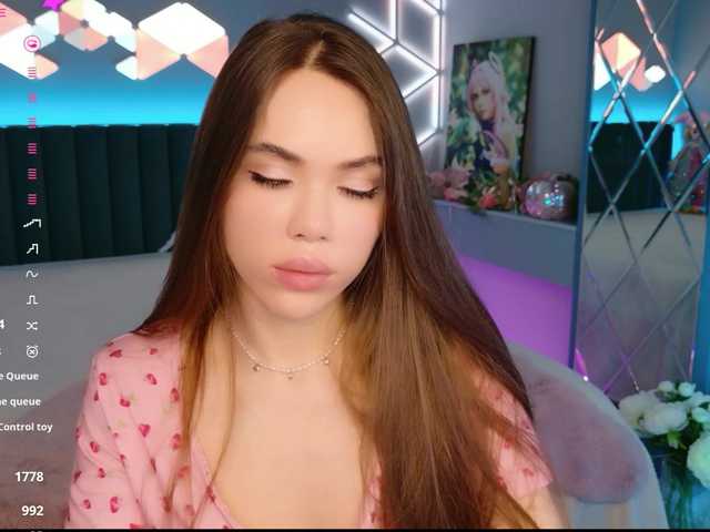 MimiForce live cam on BongaCams