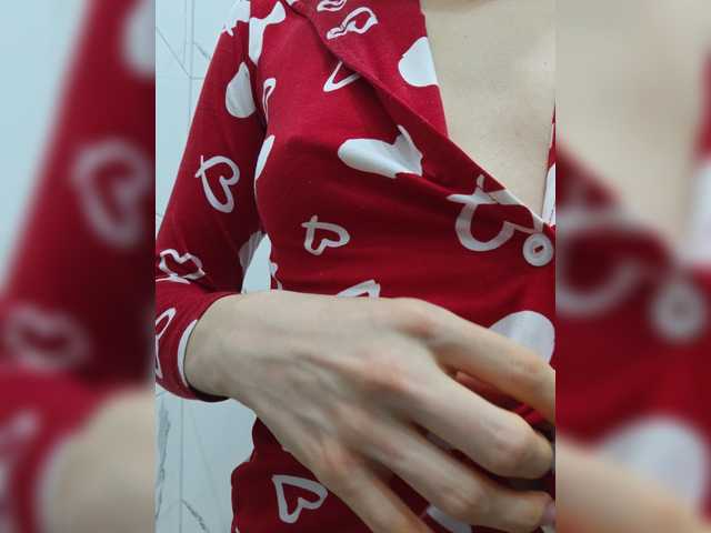 MimiFors live cam on BongaCams