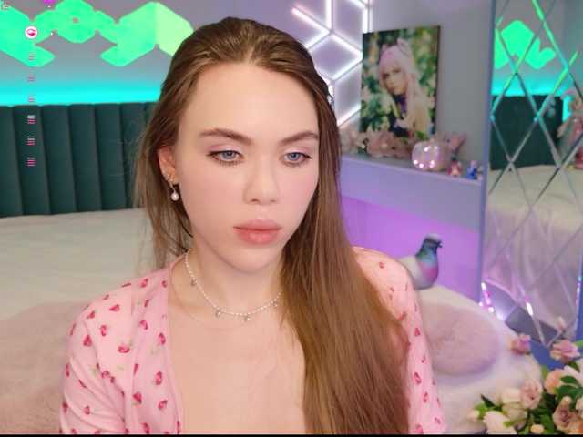 MimiFors live cam on BongaCams