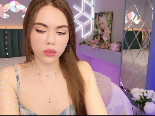 MimiForce's BongaCams show and profile