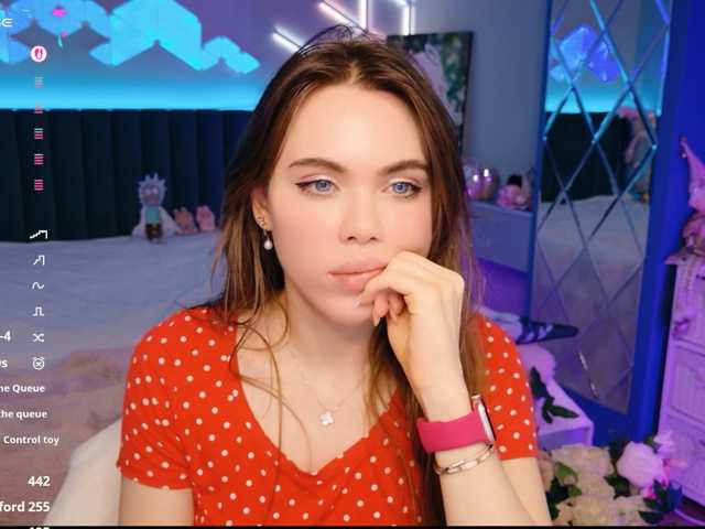 MimiFors live cam preview