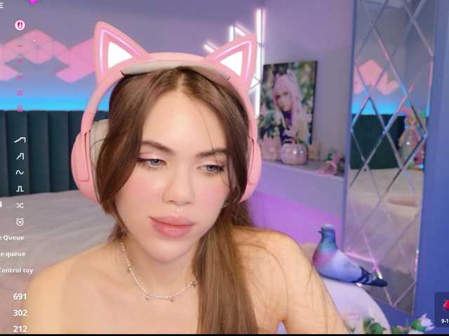 MimiFors live cam on BongaCams
