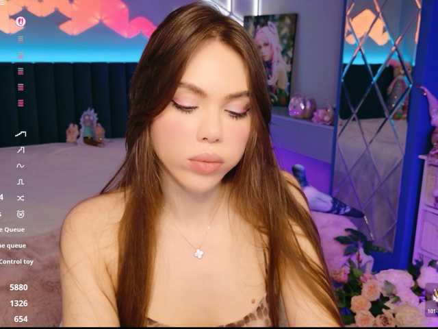 MimiFors live cam on BongaCams