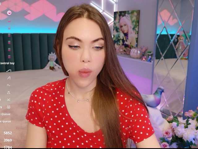 MimiFors live cam on BongaCams