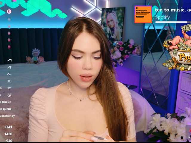 MimiFors live cam on BongaCams