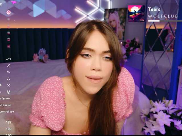 MimiFors, live now on BongaCams