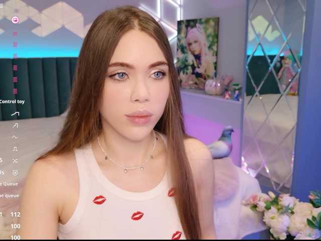 MimiFors live cam on BongaCams