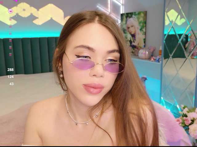 MimiForce live cam on BongaCams