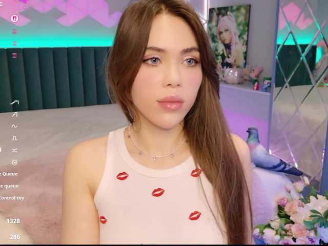MimiFors live cam on BongaCams