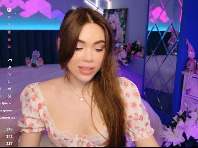 MimiFors live cam preview