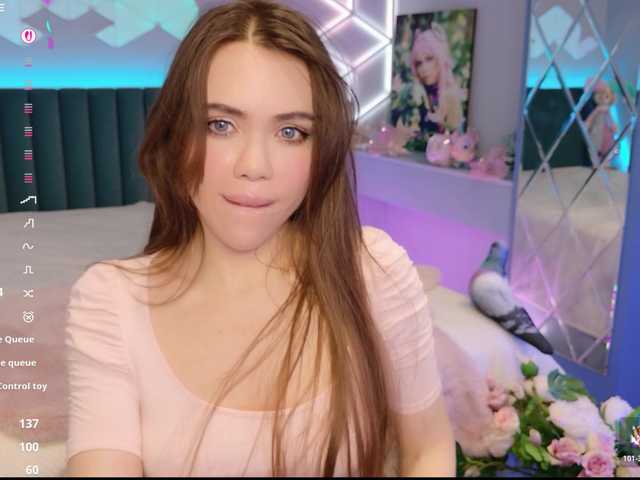 MimiFors live cam on BongaCams
