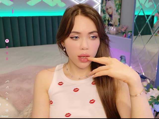 MimiFors live cam on BongaCams