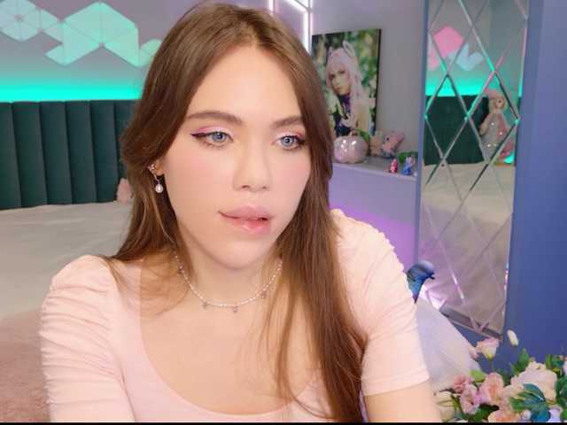 MimiFors live cam on BongaCams