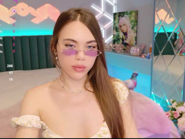 MimiForce live cam on BongaCams