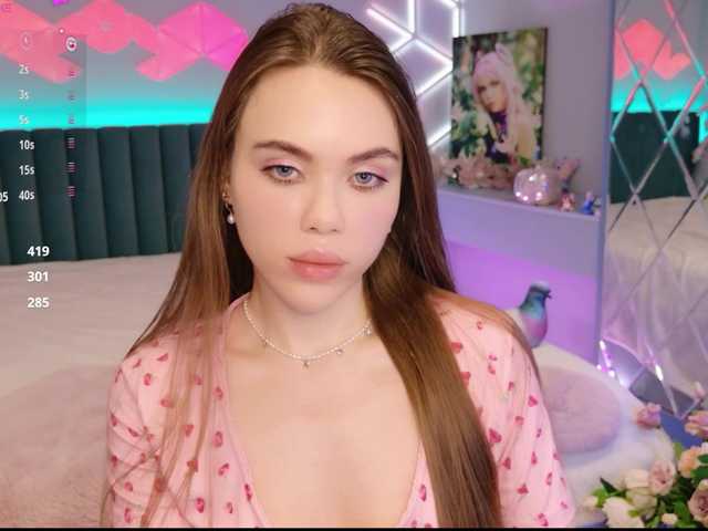 MimiFors live cam on BongaCams