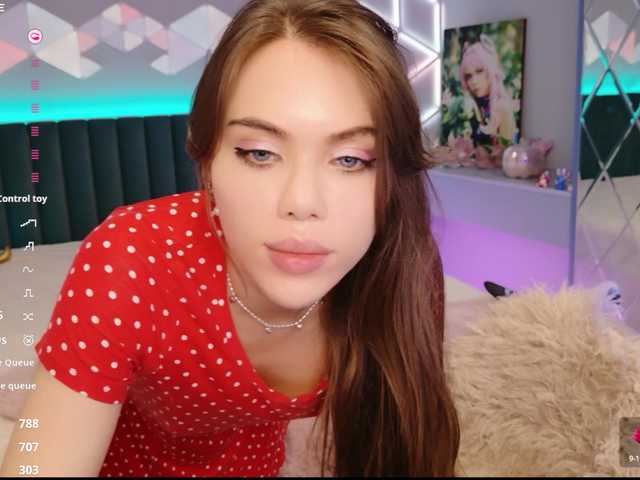 MimiFors live cam on BongaCams
