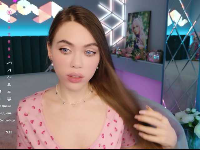 MimiForce live cam on BongaCams