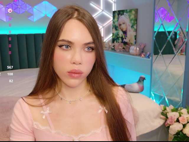 MimiForce live cam on BongaCams