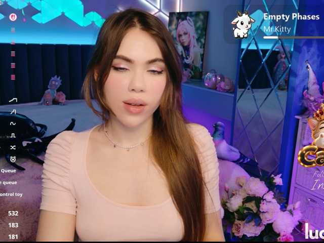 MimiFors live cam on BongaCams