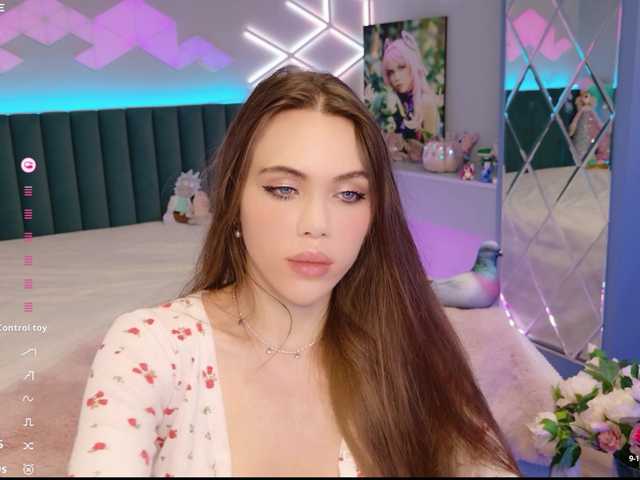 MimiFors live cam on BongaCams