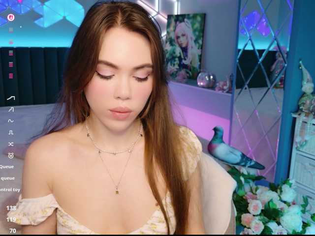 MimiFors live cam on BongaCams