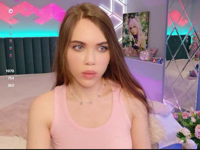 MimiFors live cam on BongaCams