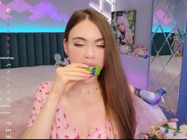 MimiFors live cam on BongaCams
