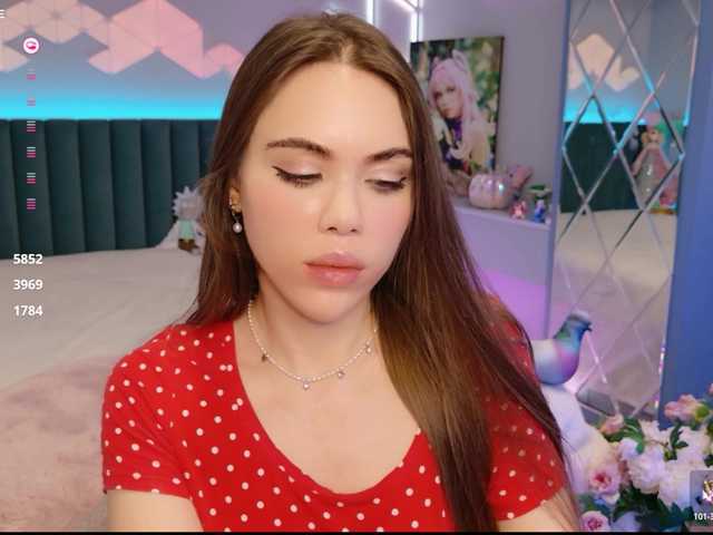 MimiFors live cam on BongaCams