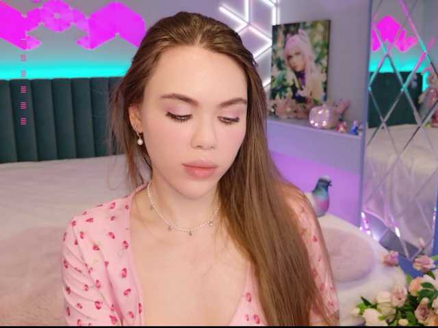 MimiFors live cam on BongaCams