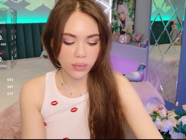 MimiFors live cam on BongaCams