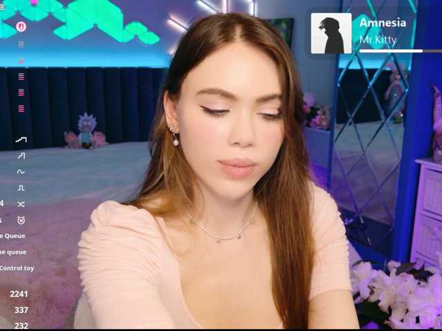 MimiFors live cam on BongaCams