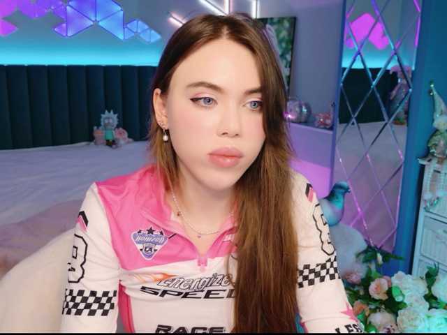 MimiFors live cam on BongaCams