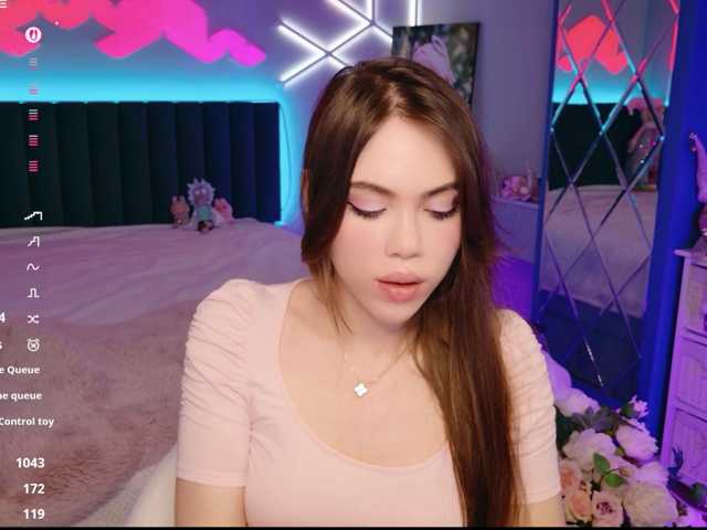 MimiFors live cam preview