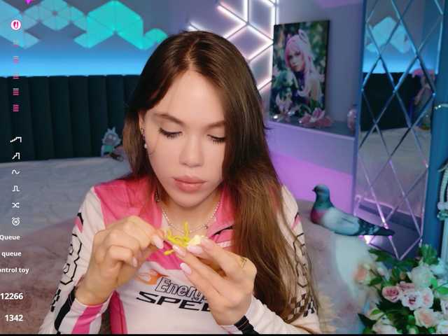 MimiFors live cam on BongaCams