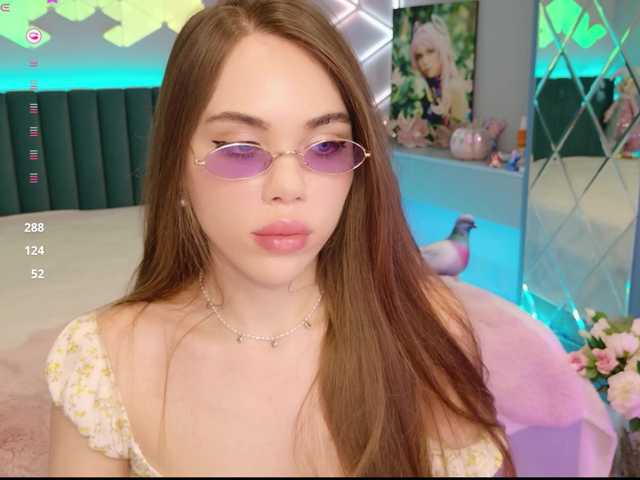 MimiForce live cam on BongaCams
