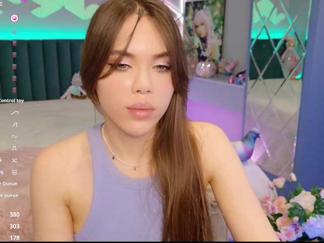 MimiFors live cam on BongaCams
