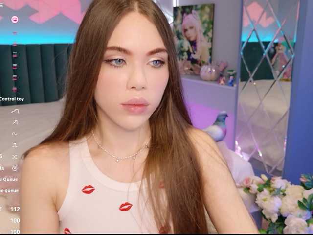 MimiFors live cam on BongaCams