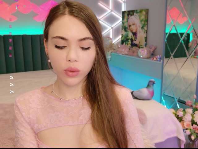 MimiForce live cam on BongaCams
